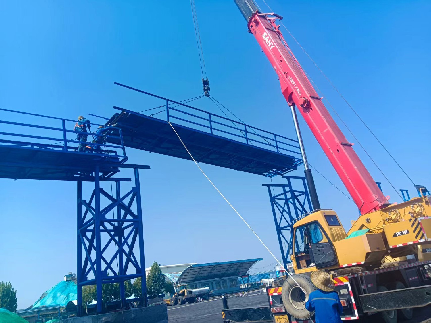 東大煤礦自研自建16煤皮帶分運(yùn)系統(tǒng)正式投入運(yùn)行